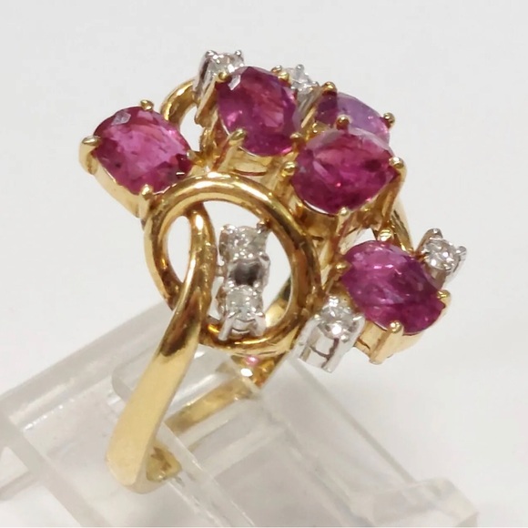 ❤️Host Pick❤️ 14K Retro Natural Ruby Diamond Ring - Elegant Midcentury Vintage - Picture 9 of 14